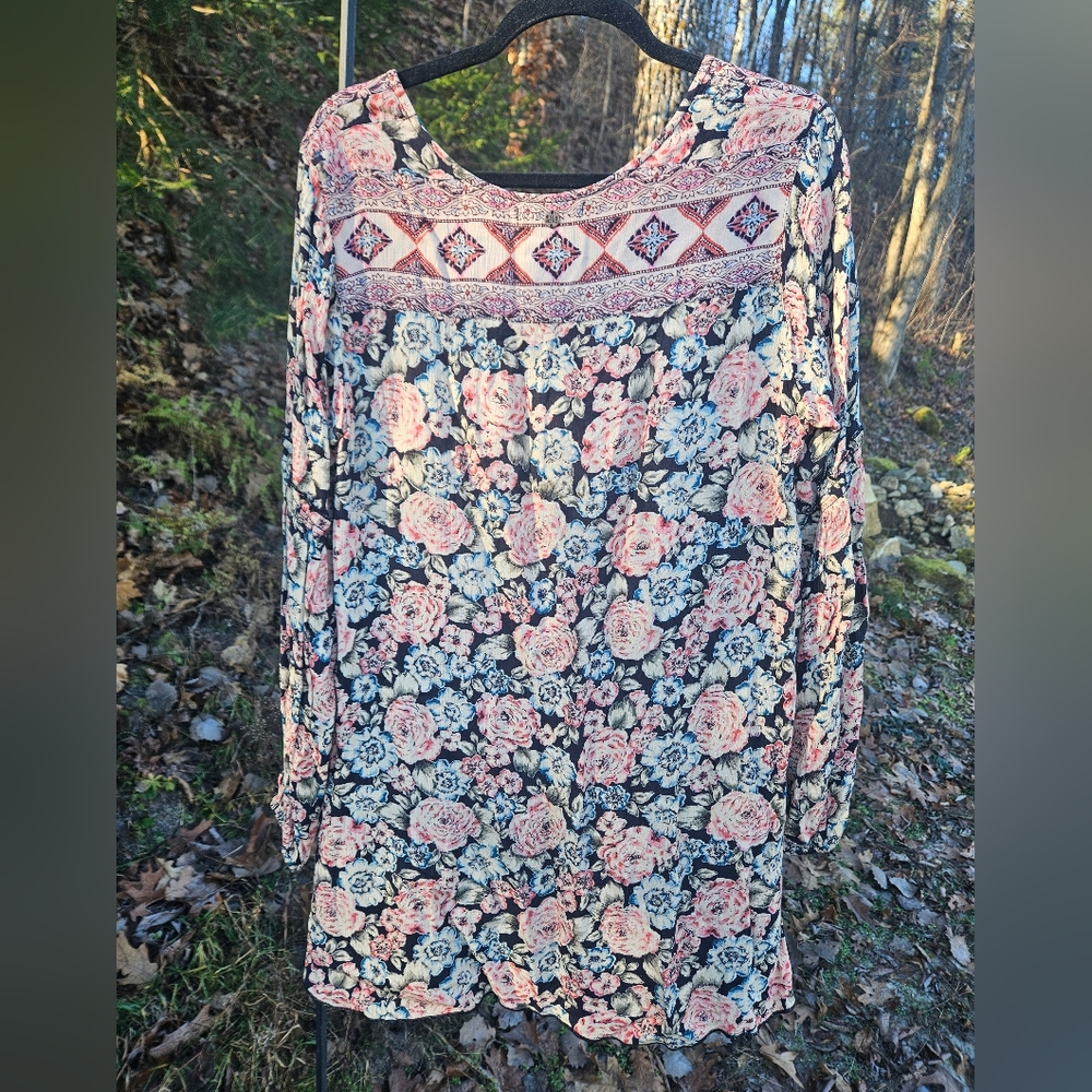 BILLABONG Floral Flowy Long Tunic Size Medium Pink Blue Tribal - Picture 2 of 8